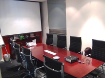 共用の会議室