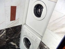 セパレートの洗濯機と乾燥機