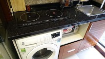 乾燥機能付き洗濯機も室内に標準装備