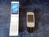 日本から持ってきたDOCOMOとベトナムで購入したNOKIA 日本から持ってきたDOCOMOとベトナムで購入したNOKIA