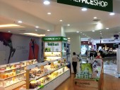 「Vincom Mega Mall Royal City」にあるFACE SHOP