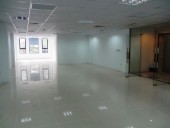 Trieu Viet Vuong通り沿いにある新築店舗・オフィススペース(130㎡、1.430ドル)