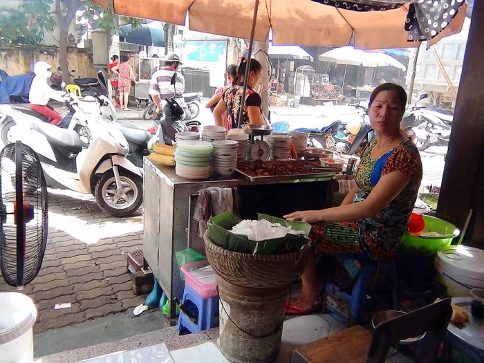 しかしベトナム人の女性はよく働きます
