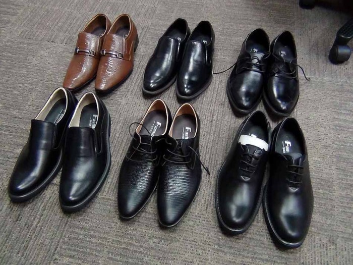 「好きな靴を選べ」と並べてくれた靴
