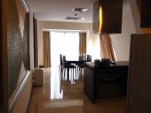 Fraser Suitesにたった2部屋しか無い稀少価値の1ベッドルームです