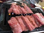 口の中で溶ける霜降り牛肉「この焼肉屋の大将のような信頼関係は構築できないものか」