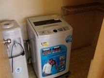 室内に必ず洗濯機とWaterサーバーが付きます「ウォークインクローゼットスペースもあります」