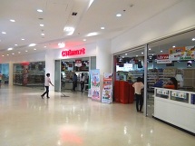 スーパーマーケット「Citimart」の売り場面積は嬉しいほど広いです。