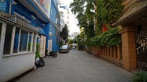 Linh Langから一本路地先にある静かなサービスアパートです