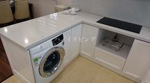 2bedにはキッチンに乾燥機能付き洗濯機が付きます