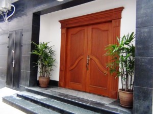 Tran Suites（Kim Ma）の入り口玄関