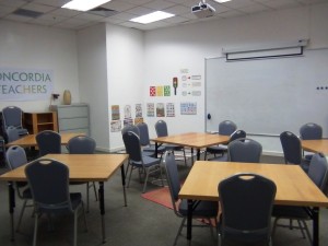 綺麗に整えられた教室