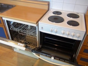 食洗機とビルトインオーブンは全室標準装備です